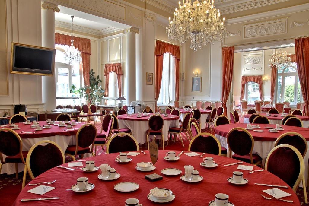ท็อป คันทรีไลน์ โฮเทล เอสพลานาด สปา แอนด์ กอล์ฟ รีสอร์ต Hotel มาเรียอานซเกลาซนี ภายนอก รูปภาพ