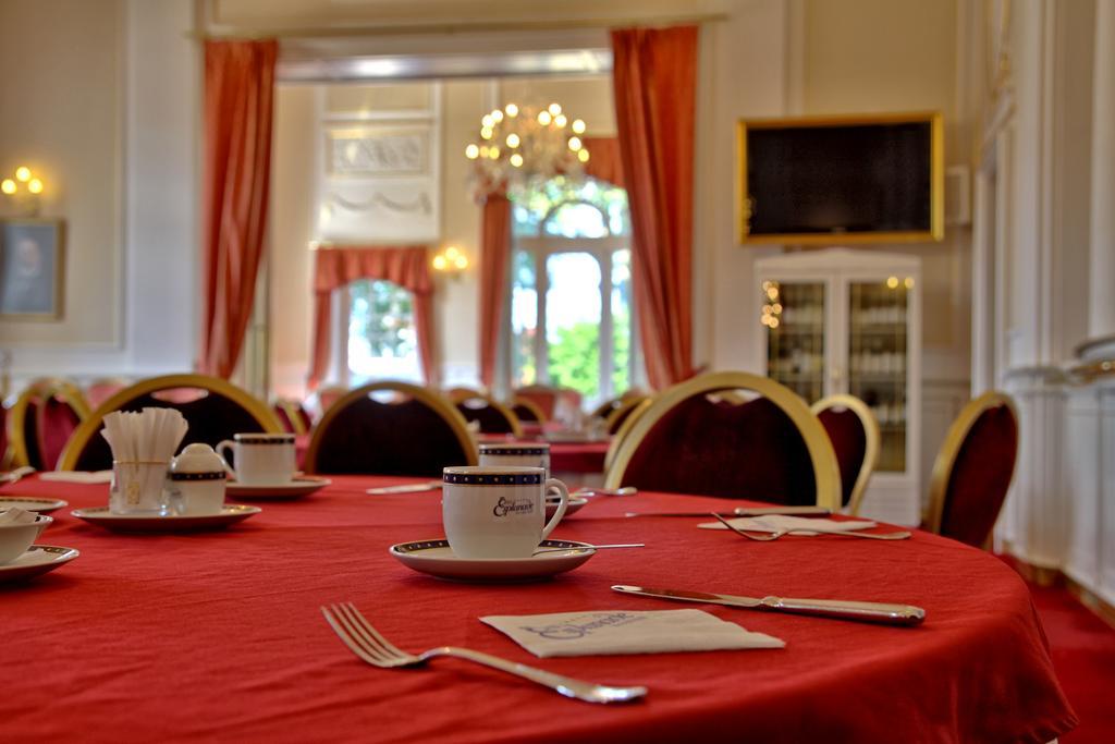 ท็อป คันทรีไลน์ โฮเทล เอสพลานาด สปา แอนด์ กอล์ฟ รีสอร์ต Hotel มาเรียอานซเกลาซนี ภายนอก รูปภาพ